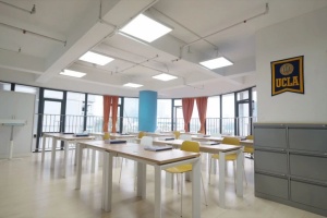 荔灣圣士提芬書院校園環(huán)境