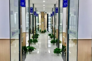 新航道機(jī)構(gòu)走廊