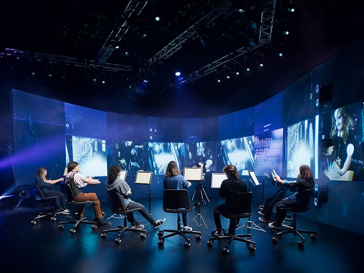 北二外國際學(xué)院校園收費公示牌